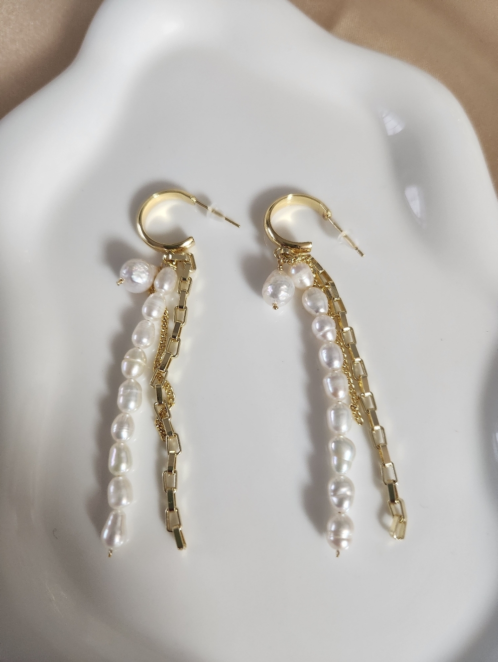 Gold Frrshwater Pearl Drop Earrings